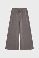 بنطال بني نسائي