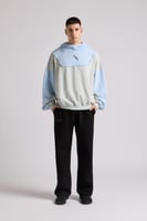 هودي بقصة واسعة ورقبة عالية بشعار سيلين للجنسين أز...