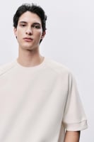 تيشيرت إنترلوك أوف وايت للجنسين