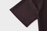 تيشيرت إنترلوك بني للجنسين