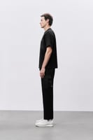 بنطال أسود للجنسين