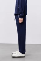 بنطال أزرق رجالي