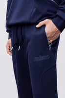 بنطال أزرق رجالي