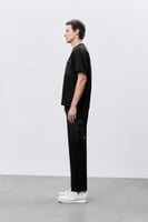 تيشرت أسود للجنسين