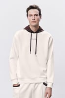 هودي أوف وايت للجنسين