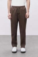 بنطال بني رجالي