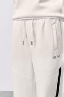 بنطال أبيض للجنسين