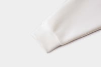 طقم أبيض للجنسين