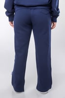 بنطلون بفتحة صغيرة من الأسفل أزرق داكن