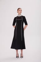 فستان ميدي مزين بكرستال