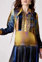 فستان ملون بتطريز يدوي