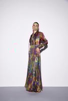 فستان ملون بتطريز يدوي