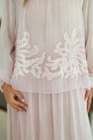 فستان بينك أمور