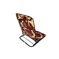 كرسي رحلات ارضي ثلاث درجات للظهر نقشة ابوطير