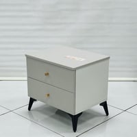 كومودينو صغير