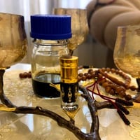 دهن عود مروكي فاخر