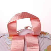 شنطة مدرسية أطفال مقاس 12 إنش سادة خفيفة ومريحة من...