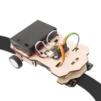 سيارة التتبع التعليمية