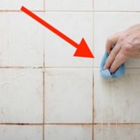 منظف أرضيات للبورسلان 1 لتر