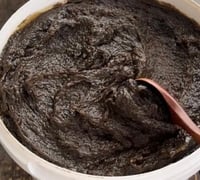 مقشر القهوة والأعشاب