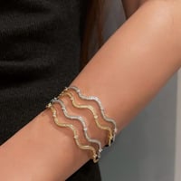 اسورة Wavy فضي