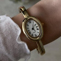 ساعة Loop ذهبي