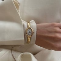 ساعة Loop ذهبي