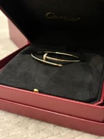 سوارة المسمار بألماس ذهب اصفر مقاس 15 و 17