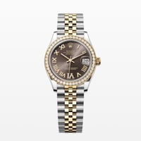 ساعة ديت جست بألماس على الرقم والطوق وخيارات المين...