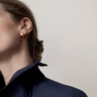 حلق لوف الصغير السادة بخيارات لون الذهب