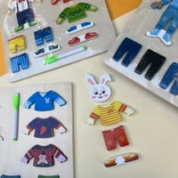 لعبة تبديل الملابس للشخصيات الخشبية