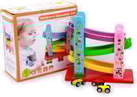 منحدر السيارات الخشبي