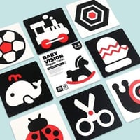 كروت التحفيز البصري بالأبيض والأسود