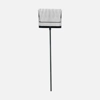 مشط تقليب نشارة يد حديد