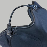 مقبض جلد للسرج STATUS