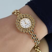 ساعة دائرية Cartier GENIVE