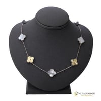 عقد فان كليف ميكس أبيض ذهبي