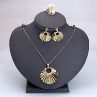 نصف طقم وردات