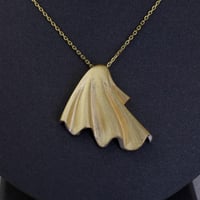 تعليقة ذهبي مطفي مع الحلقان