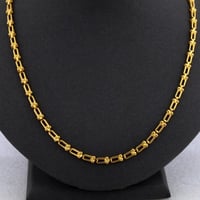 عقد تيفاني أند كو