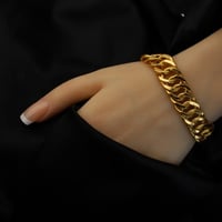 أسواره طايحة جنزير