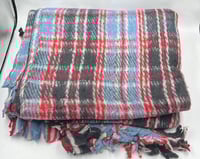 سماوي وأحمر