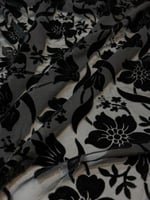 شيفون قطيفة مشجر