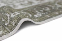 سجاد ليلاف - التفاصيل الدقيقة