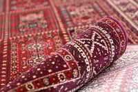 سجادة بيلوتشي بنقوش تقليدية