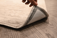 ملصق مسكة السجاد مربع – أبيض