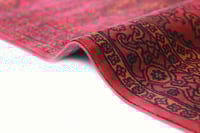 سجاد ياقوت احمر