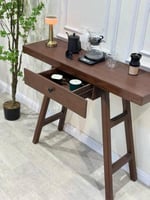 طاولة مدخل كونسول خشبية بني غامق مع درج تخزين