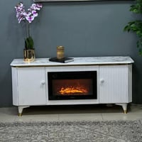 طاولة تلفزيون مع مدفأة ديكور بيضاء بتصميم مخدد وسط...