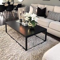 طاولة قهوة مستطيلة سطح خشب أسود مطفي وقاعدة حديد -...